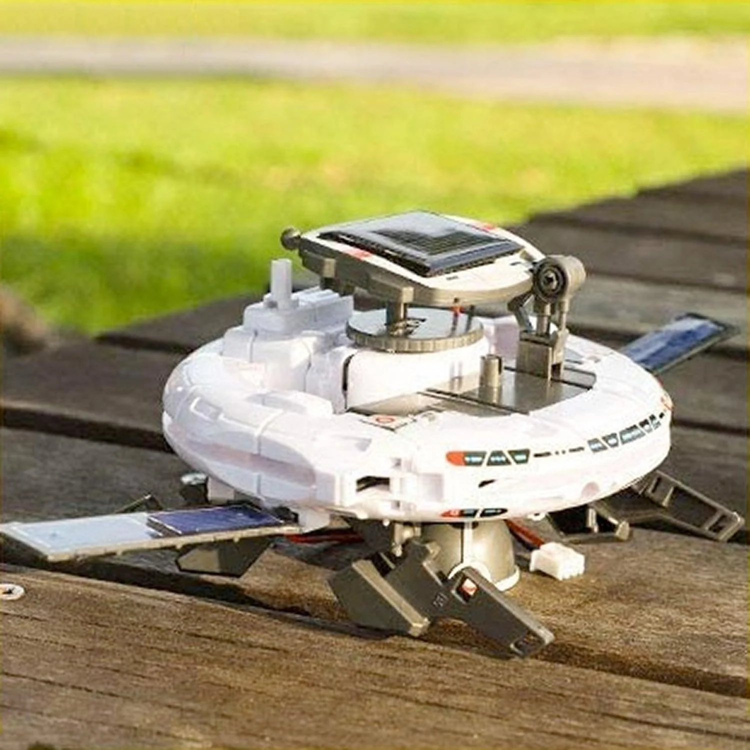 Make Your Own 6-In-1 Space Solar Robots Kit - Image 5