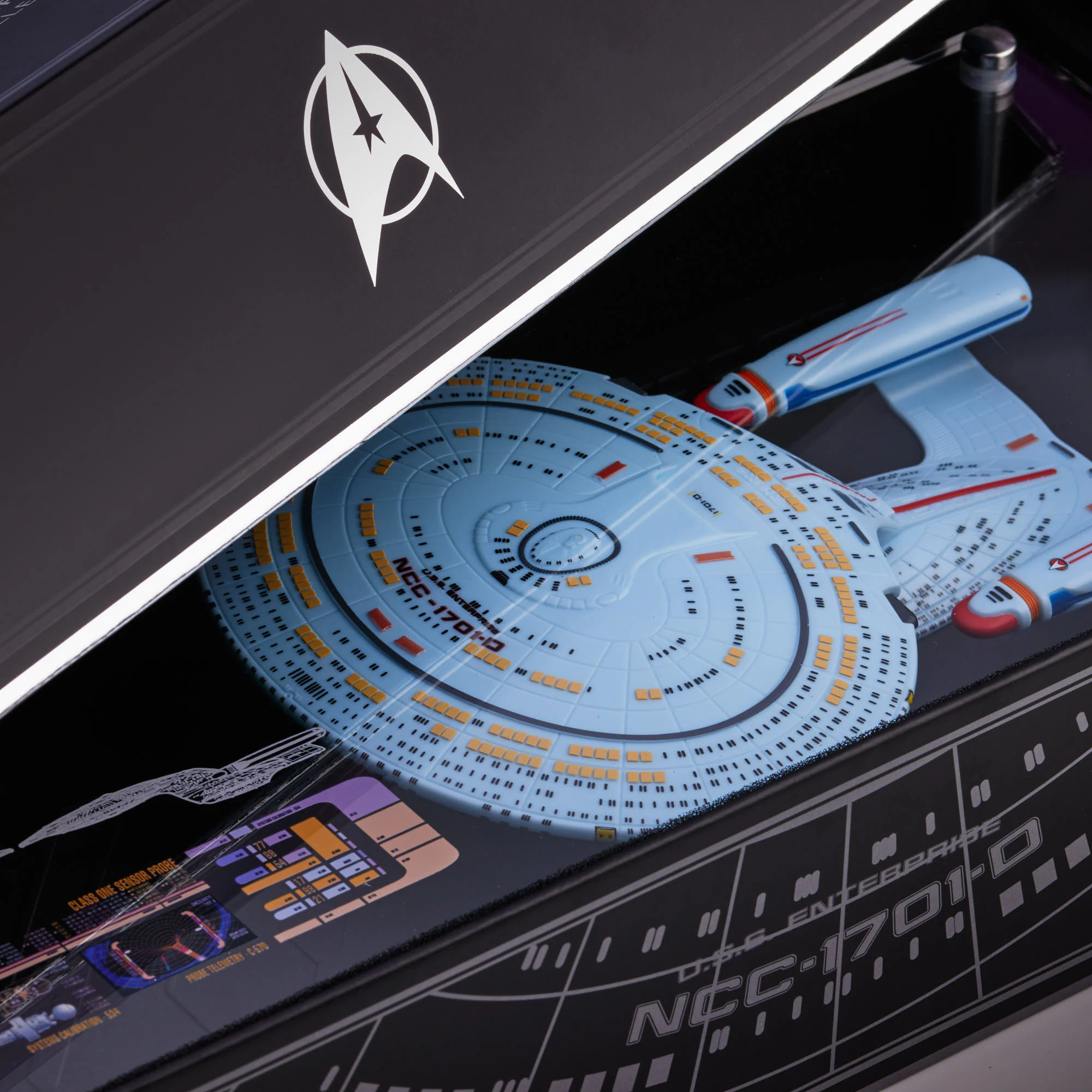 Star Trek Enterprise NCC 1701-D Plaque - Image 15